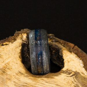 Une bague orginale avec des couleurs réellement surprenantes